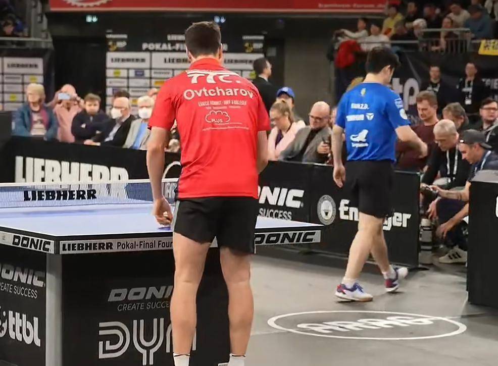 ayx-包含赛地聚焦：德国杯加时末段热度飙升，上海久事扳平良机，引发热议，资深球员宣示担当的词条