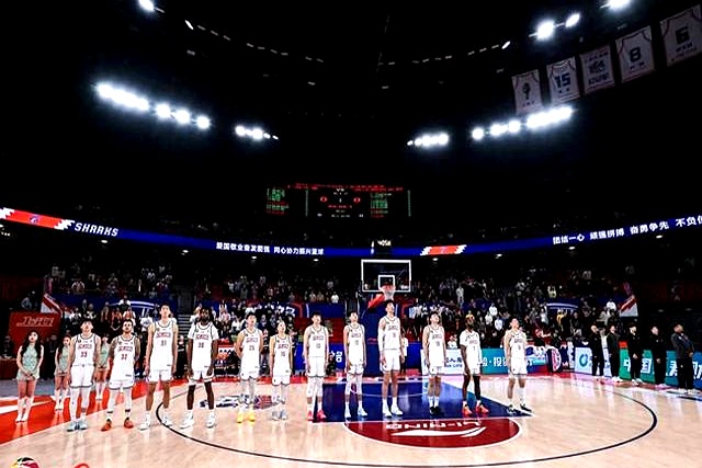 爱游戏官网-CBA常规赛赛程吃紧，上海海港赛后绝杀压哨，气氛紧张，数据趋势出现新变化的简单介绍